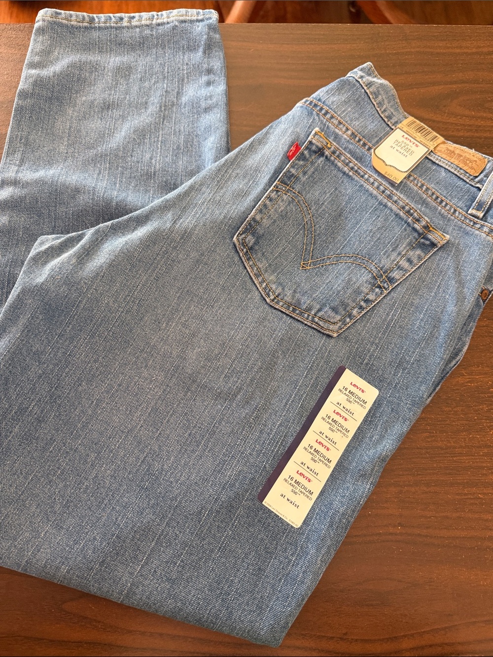 Vintage 2001 NWT Levi’s 550 Relaxed Tapered Jeans 16 Misses Cotton Y2K mom